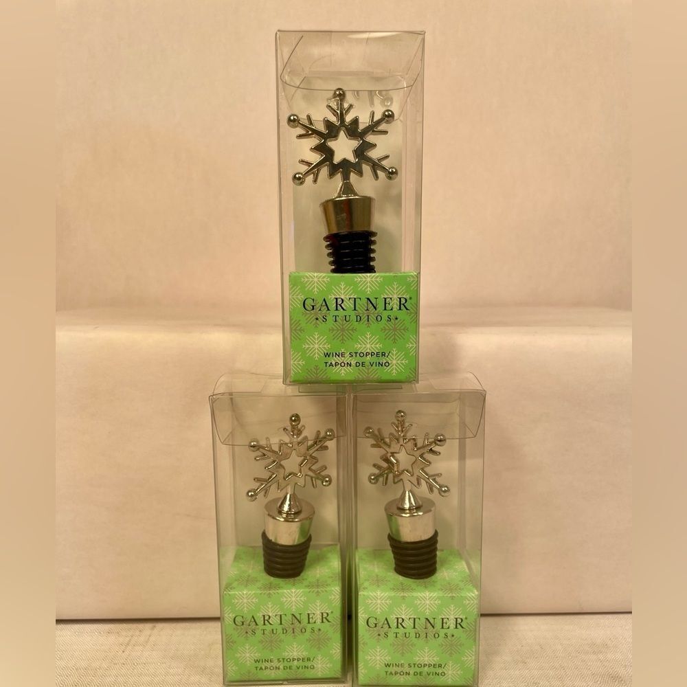 Gartner Studios Snowflake Wine Stopper (3)